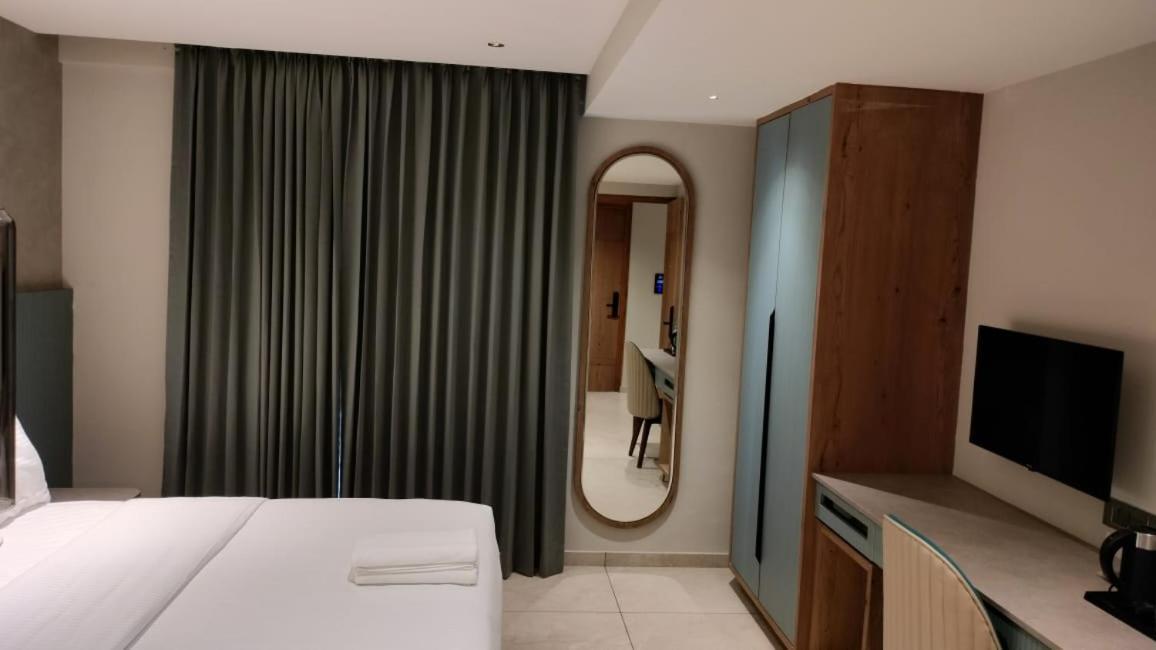 Livi Suites - Premium 1 Bhk Serviced Apartments Bangalore Ruang foto
